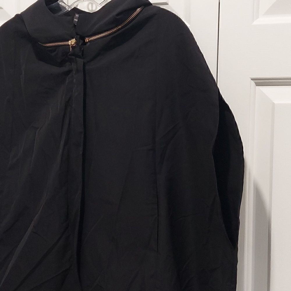 Gracia Black Sleeveless Vest Cape Jacket Removable Hood Sz Large - Picture 7 of 13
